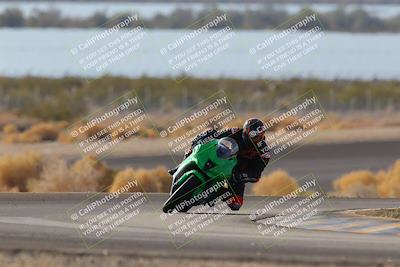 media/Dec-18-2022-SoCal Trackdays (Sun) [[8099a50955]]/Turn 14 (940am)/